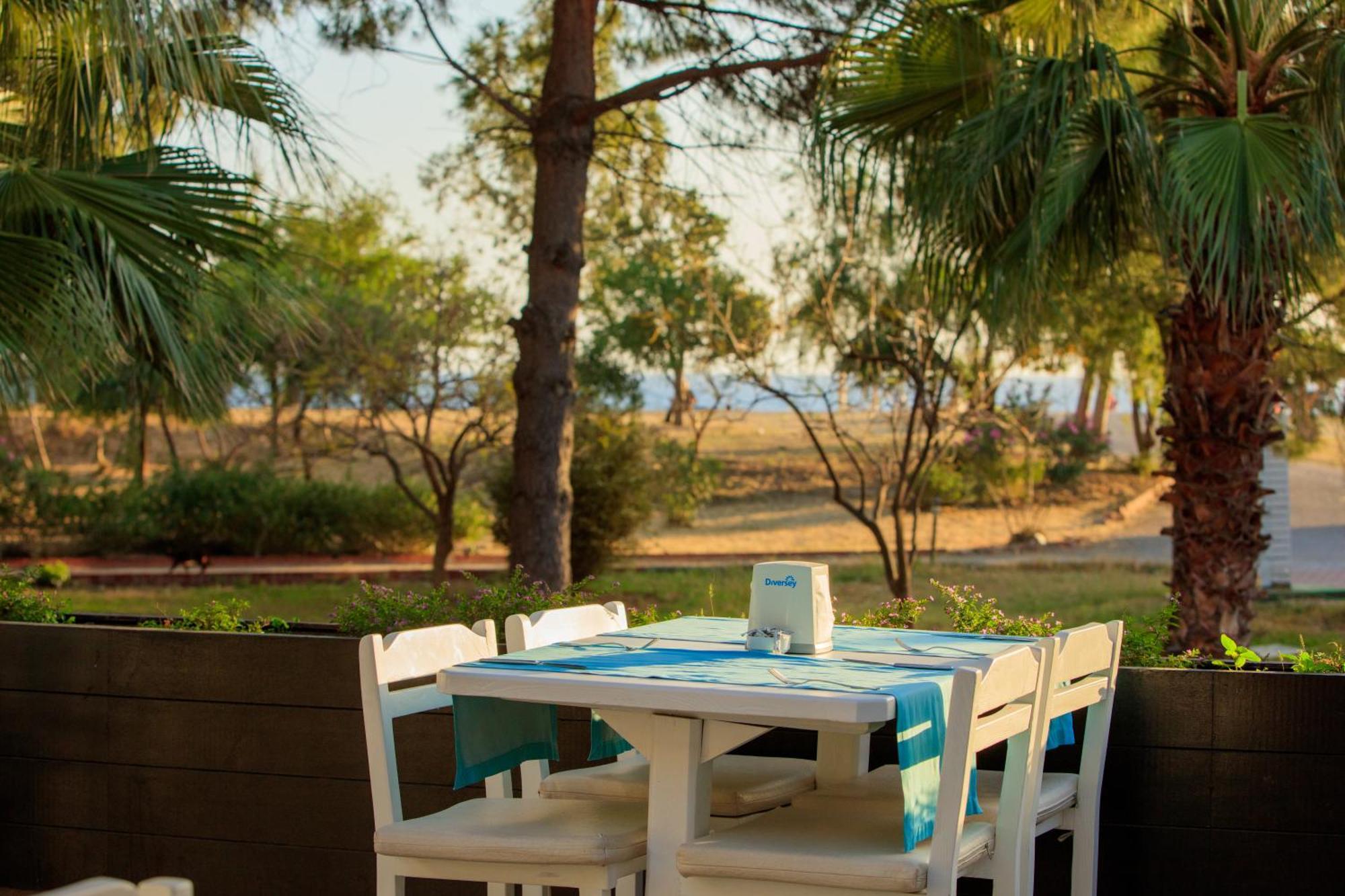 Oeluedeniz Beach Resort By Z Hotels Exterior photo